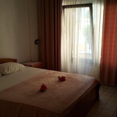 Delphin Apart Hotel 시데 외부 사진